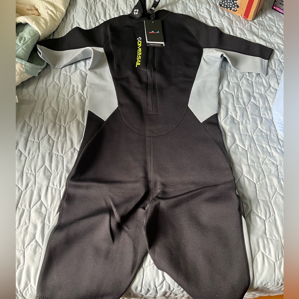 Black and Gray Short Sleeve Wetsuit